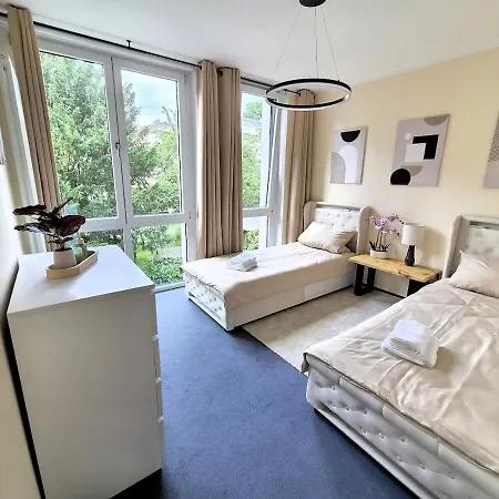 Boutique-residenz Mit 3 Sz Fuer 6 Gaeste Apartamento *